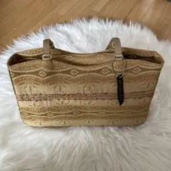 Item thumbnail for item cd955c73-d6b8-44d4-8332-7582eb498d01