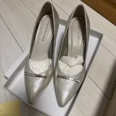 ANTEPRIMA パンプス ゴールド 23cmのサムネイル