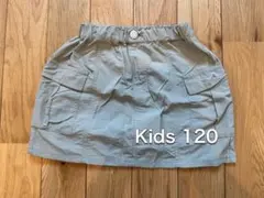 【新品】ナイロンスカート カーキ キッズ 120cmのサムネイル