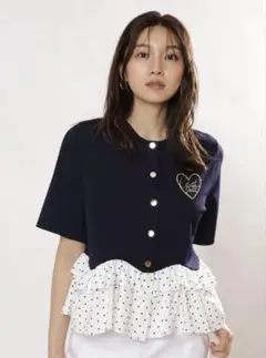 今期新作ジャスグリッティJUSGLITTY ペプラムカーデネイビー正規品のサムネイル