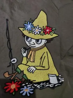 新品未使用MOOMIN 刺繍トートバッグ スナフキンオリーブグリーン