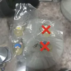 サンリオ なりきりオイスター めじるしアクセサリー ペックルタキシードサム