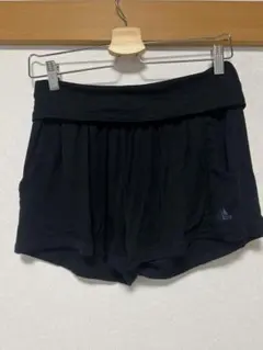 adidas レディースショートパンツ