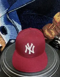 激レア‼️59FIFTY ニューヨーク・ヤンキース　ワインレッド　つば裏グレー