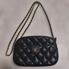 CHANELブラックマトラッセキャビアスキンチェーン斜め掛けショルダーバッグ