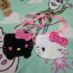 ハローキティ　ぬいぐるみポシェット　2つセット
