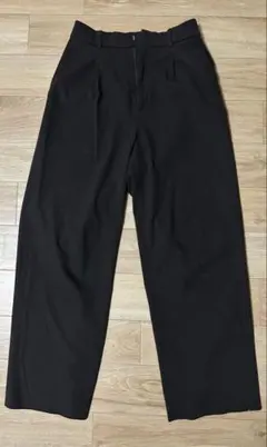 UNIQLO ユニクロ　タックワイドパンツ　ダークブラウン　S