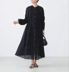 M新品タグ付き 2サイズ展開フロント刺繍ノースリーブワンピース
