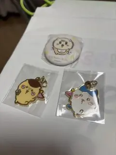 ちいかわパーク　メタルチャーム　ハチワレ　栗まんじゅう　シーサーバッチ　特典付き