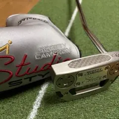 スコッティキャメロン スタジオスタイル ファストバック 34インチのサムネイル