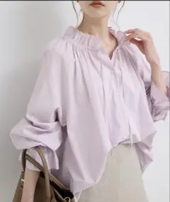 タイプライターフリルカラーブラウス　SLOBE IENA