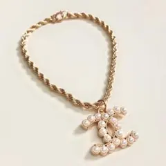 CHANEL　CCロゴチャーム