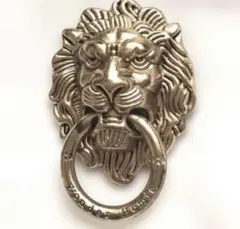 大人気！ 【ダークゴールド】ライオンスマホリング バンカーリング ドアノック型