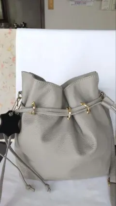 巾着式ショルダーバッグ