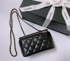 CHANEL バニティ マトラッセ キャビアスキン チェーン ブラックのサムネイル
