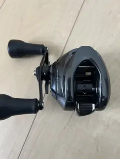 シマノ 18アンタレス DCMD XG右ハンドル 極美品 オマケ 純正ハンドル