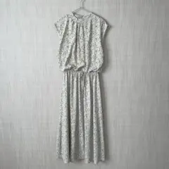 ロペピクニック花柄ノースリーブロングワンピース