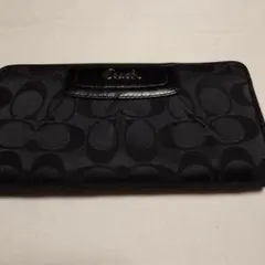 素敵❣️COACH コーチ長財布レディースブランドシグネチャー柄ブラック