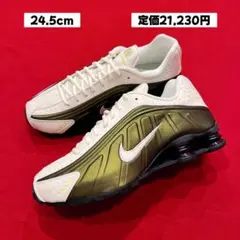 2025年最新】Nike shox r4の人気アイテム - メルカリ