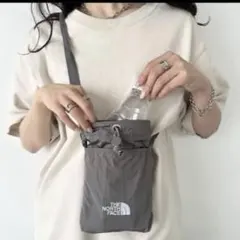 韓国限定 ・THE NORTH FACE グレー クロスバック