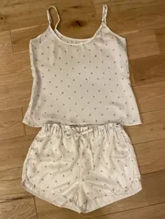 【新品未使用】ジェラートピケ 小花柄キャミソールショートパンツセットルームウェア