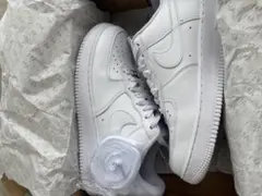 Nike Air Force 1 ホワイト スニーカー