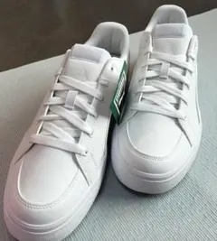 PUMA ホワイト スニーカー メンズのサムネイル
