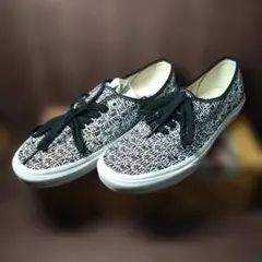 VANS バンズ AUTHENTIC S FUCKING AWESOME
