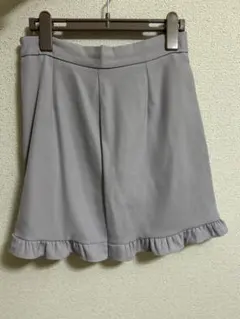 グレー フリル裾 ショートパンツ Mサイズ