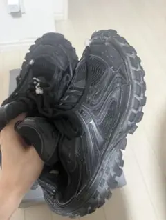BALENCIAGA Defender スニーカー ブラックのサムネイル