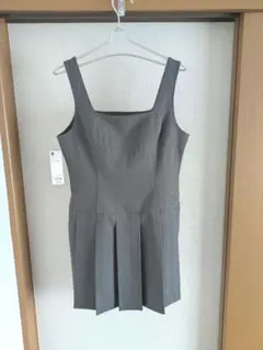 GU　ローウエスト　プリーツジャンパースカート　グレー　L