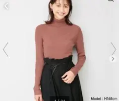 GU リブタートルネックセーター