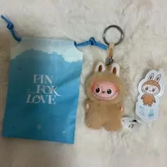 ポップマート ラブブ PIN FOR LOVE イニシャル S