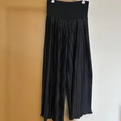 犬印本舗　ガウチョパンツ　ワイドプリーツパンツ　 マタニティ　体型カバー　黒