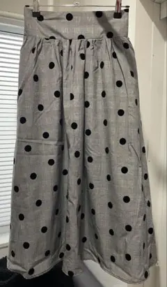 【美品】フレアロングスカート グレーと黒のドット