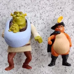 マクドナルド ハッピーセット シュレック＆長ぐつをはいたネコ フィギュア 2体