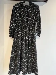 M.deux エムドゥ　長袖　ワンピース　フラワー柄　M