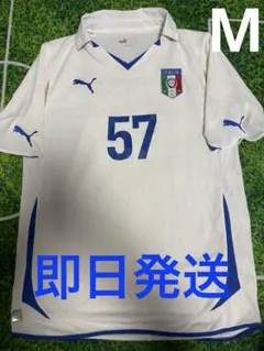 【ジャンク】イタリア代表　サッカーユニフォーム　背番号入りのサムネイル