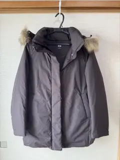 ユニクロ　ハイブリッドダウンコート　S