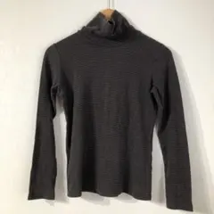 ノーブランド ブラック×グレー ボーダー タートルネック長袖カットソー