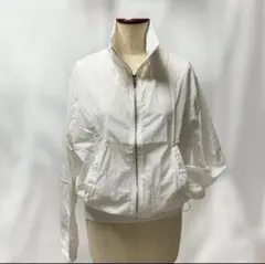 ナイロンショート丈ブルゾン 白 ジャンパー 軽量 春秋 韓国風 スタンドカラー