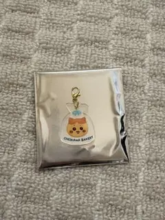 ちいかわベーカリー トレーディングミニアクリルチャーム ハチワレのサムネイル
