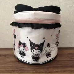 Sanrio ロマンティックガーリーバニティポーチ　クロミ　マイメロ　シナモン