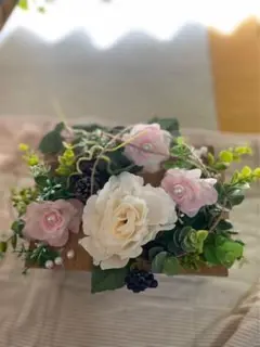 造花アレンジメント ホワイト ピンク