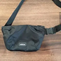 アディダス/adidas　ボデイバッグ黒