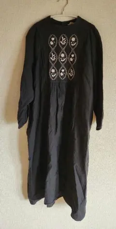 【美品】TSUHARU ツハルバイサマンサモスモス モチーフ刺繍ワンピース 黒 2026年最新】ツハルバイサマンサモスモス ワンピース 刺繍の人気