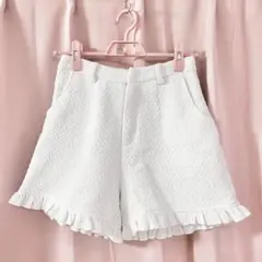 【美品】merry jenny ツイードフリルショートパンツのサムネイル