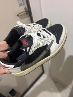 エアジョーダン1LOWx トラヴィス スコット