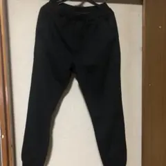 ユニクロKIDSボアスウェットパンツ　ブラック　160