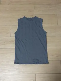タートルネック　タンクトップ